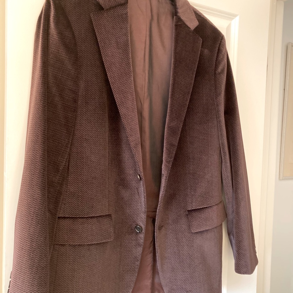 Authentic Hugo Boss men’s club jacket, dark burgundy velvet, size 50